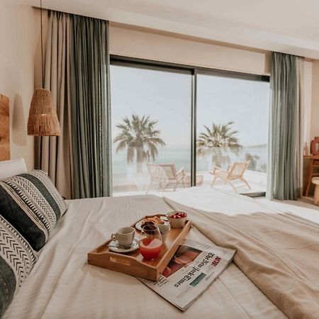 Ostrako Beachside Suites Айя-Анна Экстерьер фото