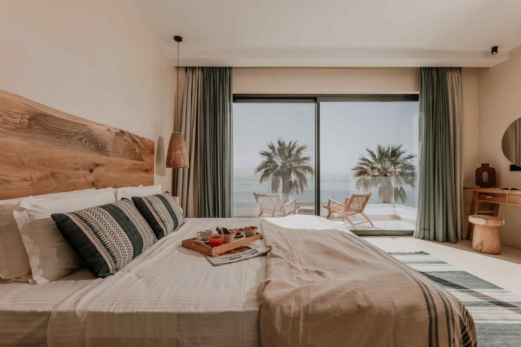 Ostrako Beachside Suites Айя-Анна Экстерьер фото